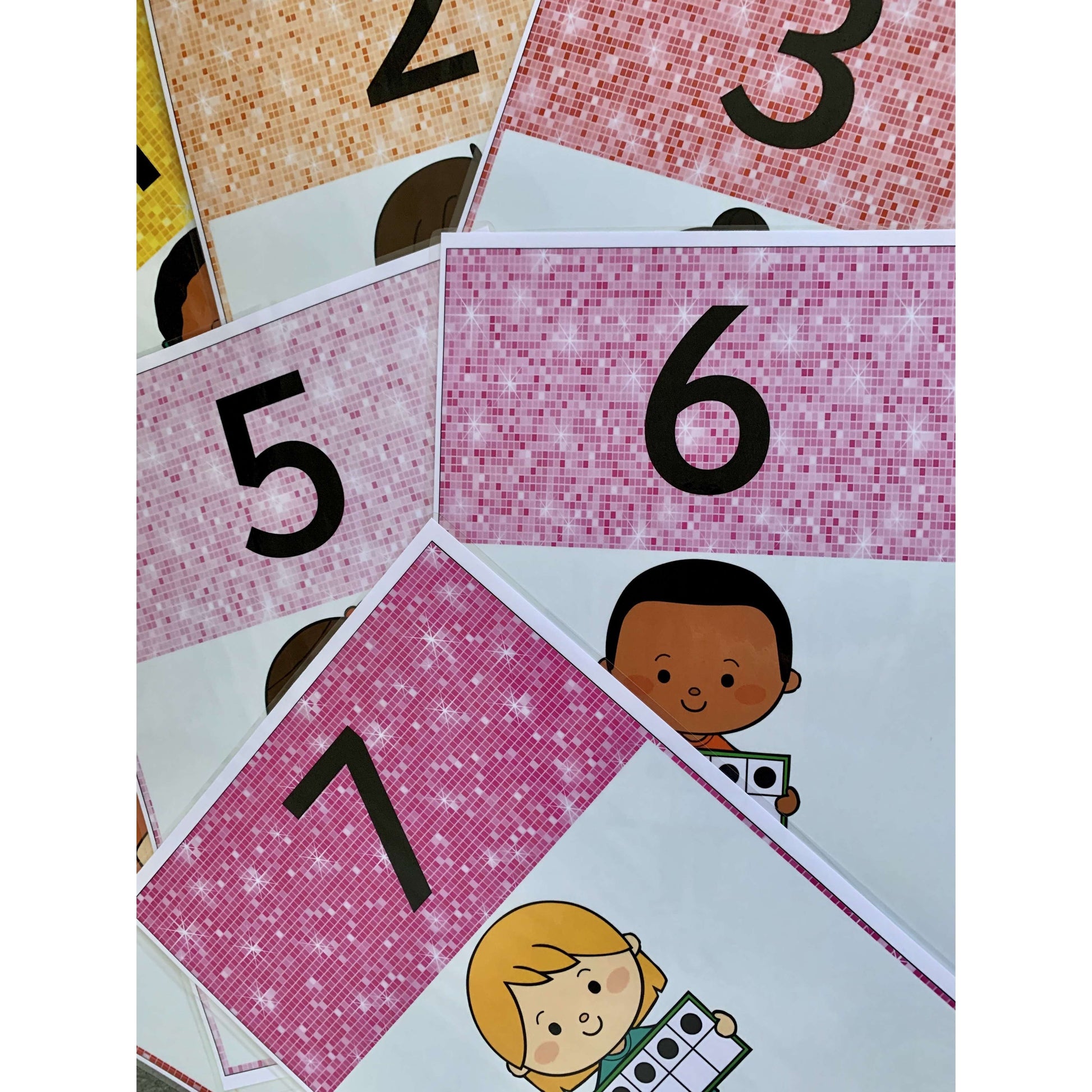 Sparkle Themed Number Posters 0 - 20:Primary Classroom Resources